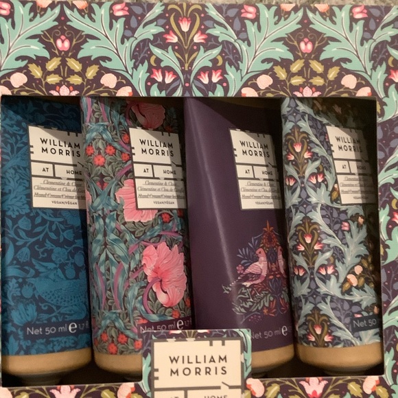 William Morris At Home Luxury Scented Hand Cream Set of 4 NWT 4x1.7oz Clementine - Picture 15 of 16